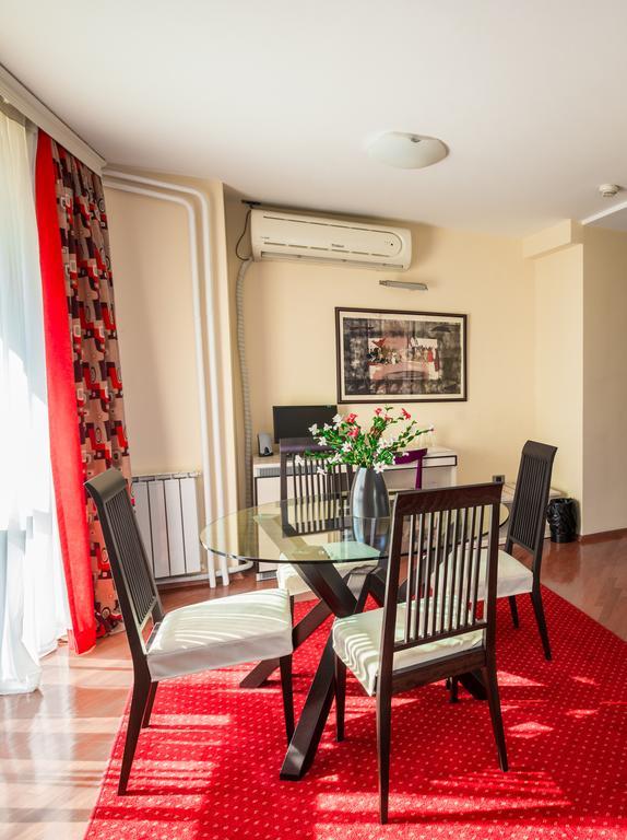 Bed and Breakfast Pelister Скопье Номер фото